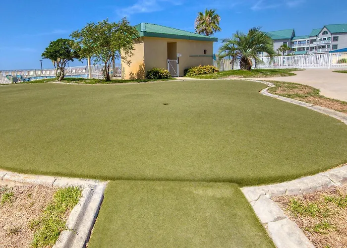 Holiday home Gulfview Wbalcony & Amenities - Shared Pools Hot Tubs Tennis